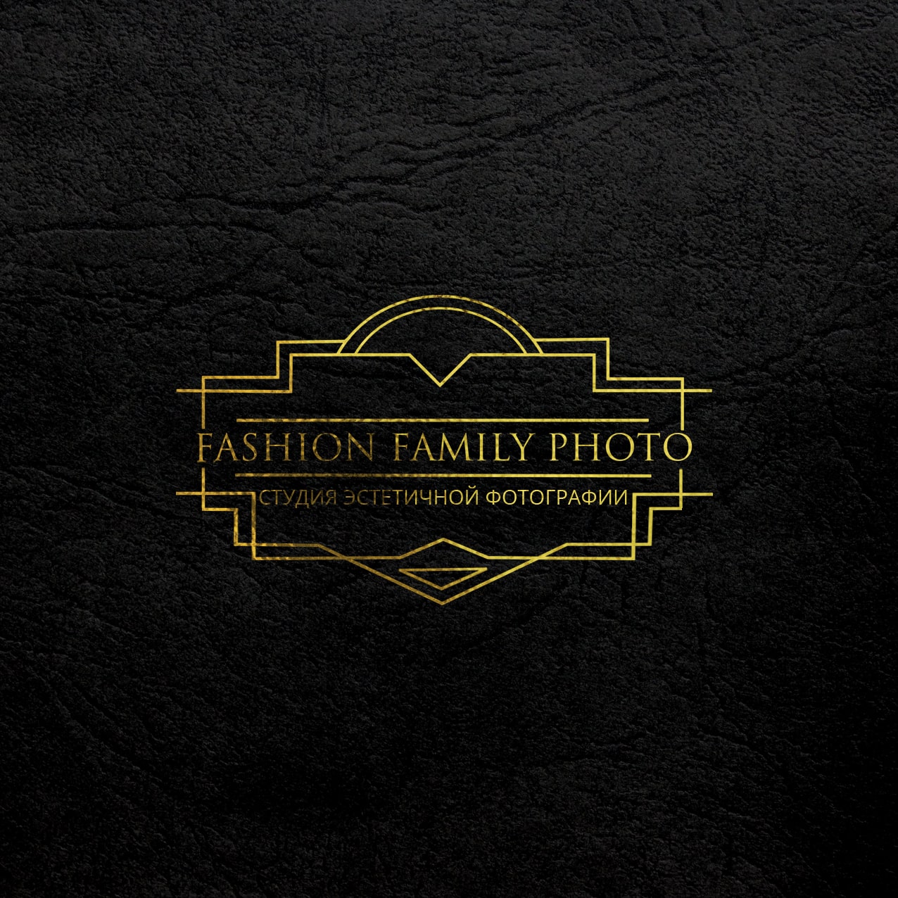 Логотип для фотостудии "Fashion Family Photo"
